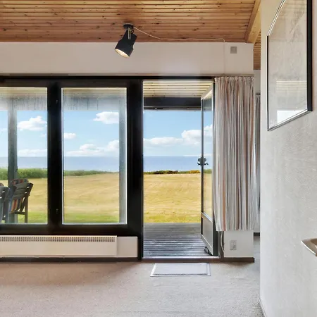 2 Bedroom Awesome In *